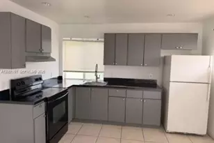 848 SW 5th St, Homestead, FL 33030 - Photo 1
