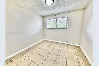 5765 W 25th Ct #402, Hialeah, FL 33016 - Photo 9