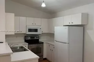 5570 NW 61st St, Coconut Creek, FL 33073 - Photo 11