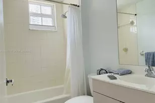 185 SE 14th Terrace, Miami, FL 33131 - Photo 15