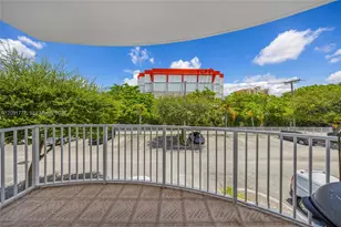 1555 N Treasure Dr, North Bay Village, FL 33141 - Photo 21
