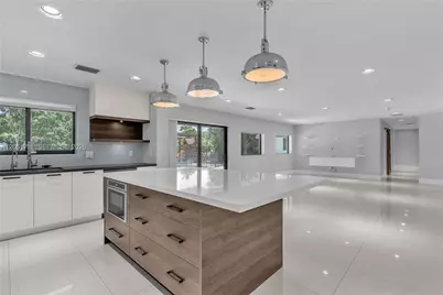 2700 SW 116th Ave, Davie, FL 33330 - Photo 11