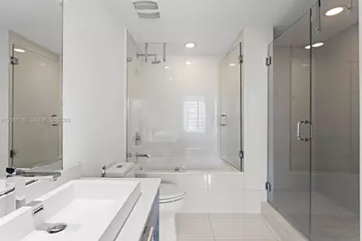 1300 S Miami Ave #2206, Miami, FL 33130 - Photo 19