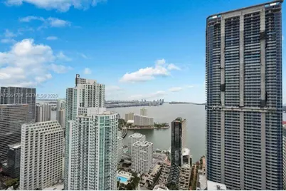 1010 Brickell Ave #1403, Miami, FL 33131 - Photo 5
