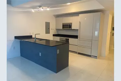 1010 Brickell Ave #1403, Miami, FL 33131 - Photo 17