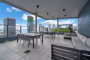 121 NE 5th St, Miami, FL 33132 - Photo 47