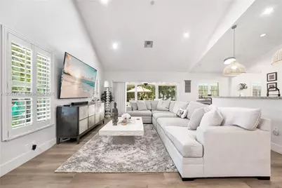 8265 SW 176th Ter, Palmetto Bay, FL 33157 - Photo 15