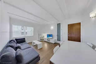 439 15th St, Miami Beach, FL 33139 - Photo 11