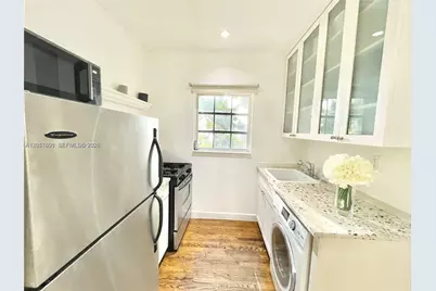 439 15th St #18, Miami Beach, FL 33139 - Photo 7
