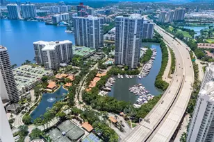 3600 Mystic Pointe Dr, Aventura, FL 33180 - Photo 29