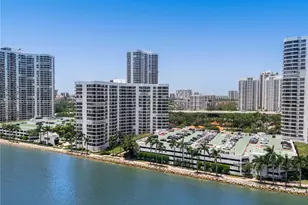 3600 Mystic Pointe Dr, Aventura, FL 33180 - Photo 31