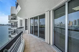 3600 Mystic Pointe Dr, Aventura, FL 33180 - Photo 27