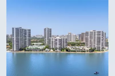 3600 Mystic Pointe Dr #1816, Aventura, FL 33180 - Photo 3