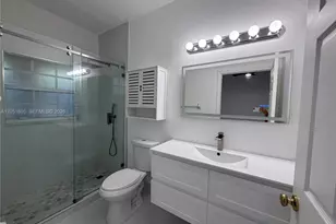 5670 NW 116th Ave, Doral, FL 33178 - Photo 13