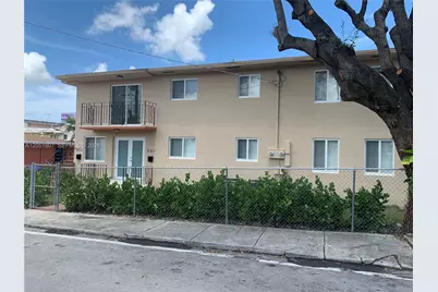 901 NW 22nd Ct #0, Miami, FL 33125 - Photo 1