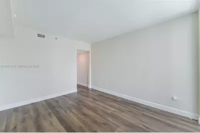 950 Brickell Bay Dr #1905, Miami, FL 33131 - Photo 19