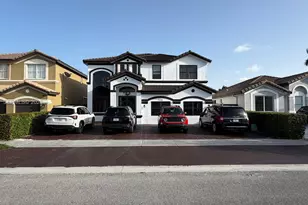 15350 SW 11th St, Miami, FL 33178 - Photo 3