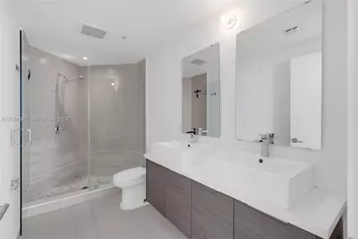 1010 SW 2nd Ave #1003, Miami, FL 33130 - Photo 13