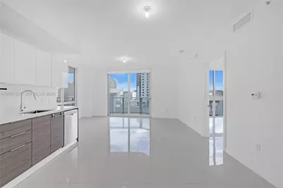 1010 SW 2nd Ave #1003, Miami, FL 33130 - Photo 3