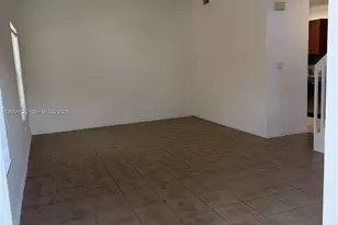 906 SW 143rd Ave, Pembroke Pines, FL 33027 - Photo 3