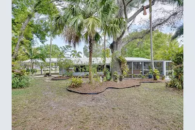 449 Gokchoff Rd, Fort Pierce, FL 34945 - Photo 7
