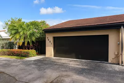 7441 Bay Hill Dr #7441, Hialeah, FL 33015 - Photo 3