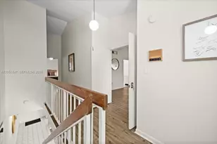 19996 NE 5th Ct, Miami, FL 33179 - Photo 23