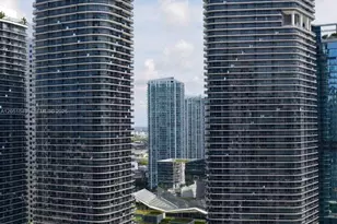 1010 Brickell Ave, Miami, FL 33131 - Photo 7