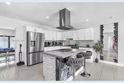 2830 NW 156th St, Miami Gardens, FL 33054 - Photo 13