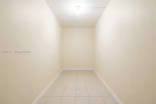 11840 NE 19th Dr, North Miami, FL 33181 - Photo 15