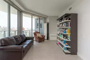 1300 Brickell Bay Dr, Miami, FL 33131 - Photo 29