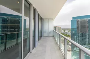1300 Brickell Bay Dr, Miami, FL 33131 - Photo 31