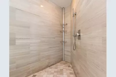 1300 Brickell Bay Dr #3804, Miami, FL 33131 - Photo 71