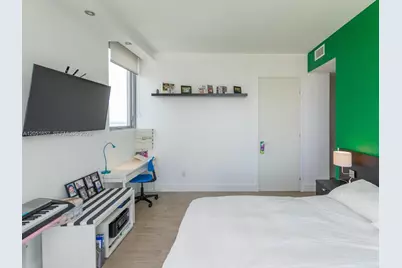 1300 Brickell Bay Dr #3804, Miami, FL 33131 - Photo 77