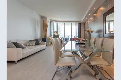 1300 Brickell Bay Dr #3804, Miami, FL 33131 - Photo 13