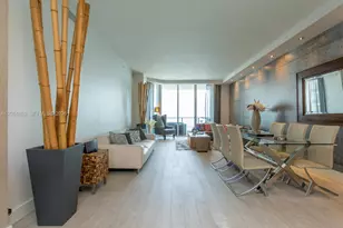 1300 Brickell Bay Dr, Miami, FL 33131 - Photo 7