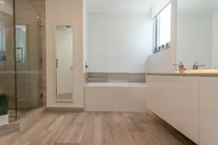 1300 Brickell Bay Dr, Miami, FL 33131 - Photo 67