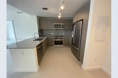 5350 NW 84th Ave #706, Doral, FL 33166 - Photo 3