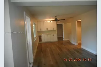 1613 NE 25th St, Wilton Manors, FL 33305 - Photo 25
