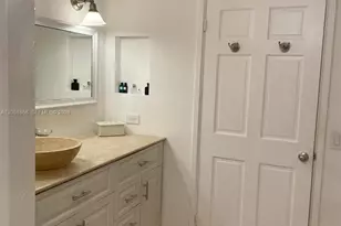 170 Ocean Ln Dr, Key Biscayne, FL 33149 - Photo 27