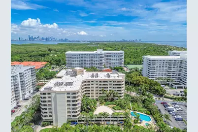 170 Ocean Lane Dr #305, Key Biscayne, FL 33149 - Photo 43