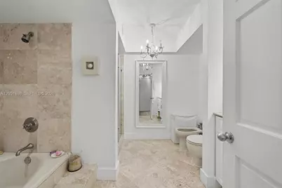 170 Ocean Lane Dr #305, Key Biscayne, FL 33149 - Photo 23
