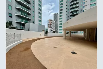 253 NE 2nd St #3907, Miami, FL 33132 - Photo 31