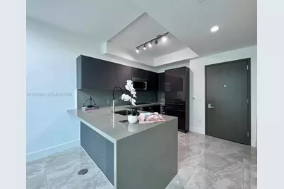 [Address not provided], Miami, FL 33131 - Photo 13