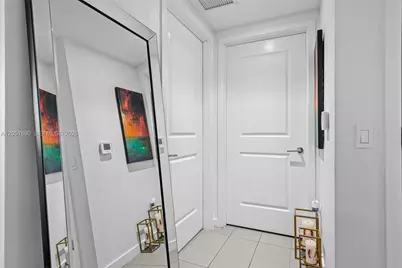 1600 NE 1st Ave #1017, Miami, FL 33132 - Photo 3