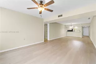 3650 Whitehall Dr, West Palm Beach, FL 33401 - Photo 13