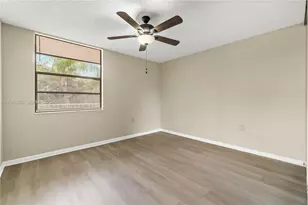 3650 Whitehall Dr, West Palm Beach, FL 33401 - Photo 25