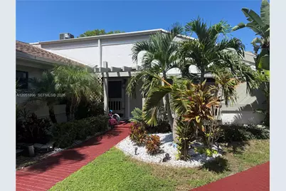 2707 S Parkview Dr, Hallandale Beach, FL 33009 - Photo 29
