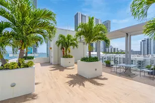321 NE 26th St, Miami, FL 33137 - Photo 31