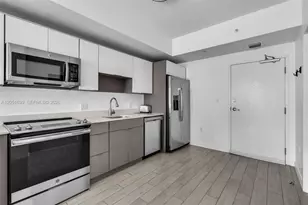 321 NE 26th St, Miami, FL 33137 - Photo 11